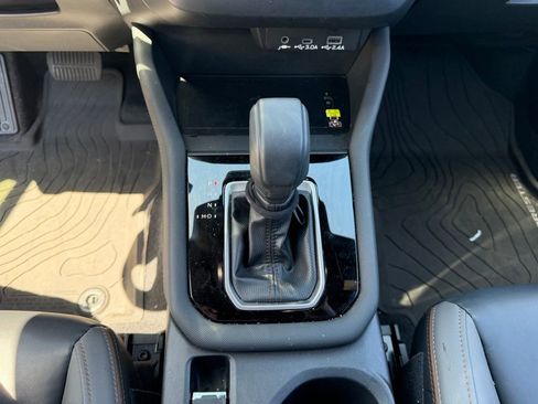 Used 2025 Subaru Forester Sport w/ Popular Package #2 image 28