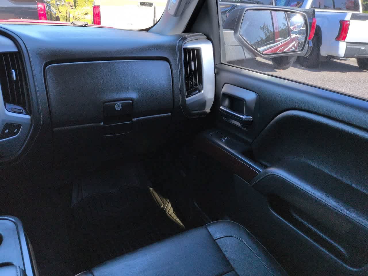 Used 2017 GMC Sierra 1500 SLT w/ SLT Premium Package AWD/4WD image 16