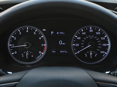 Used 2019 Hyundai Santa Fe SE image 11