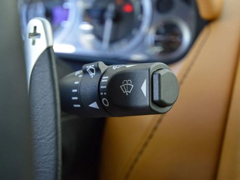 Used 2008 Aston Martin V8 Vantage Coupe image 39