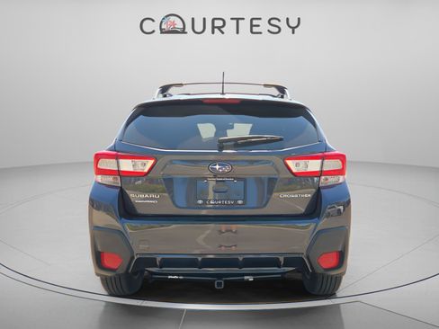 Used 2018 Subaru Crosstrek 2.0i image 5