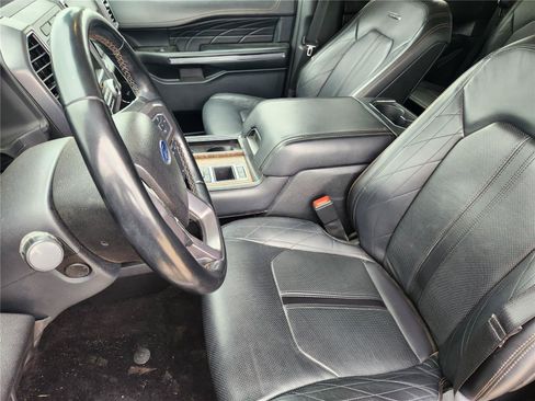 Used 2021 Ford Expedition Platinum RWD image 11