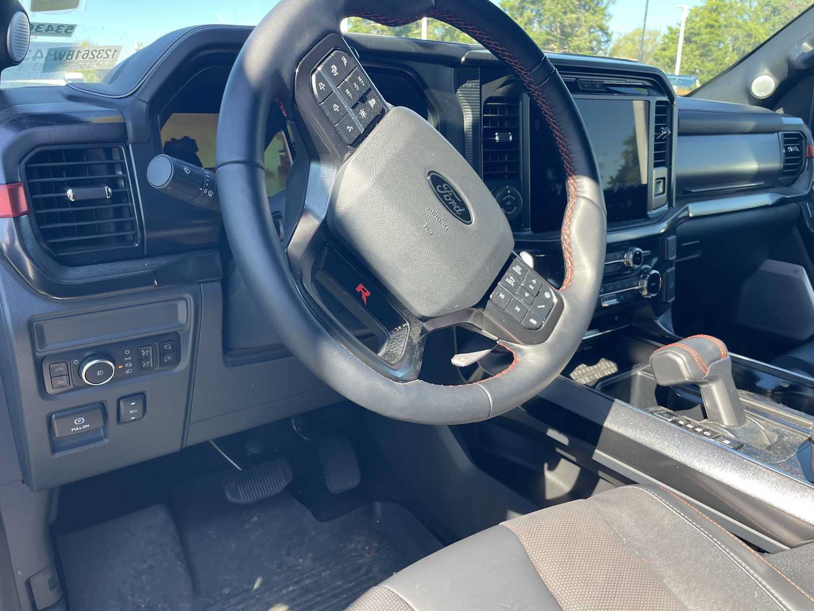 Used 2025 Ford F150 Raptor w/ Equipment Group 803A Raptor R AWD/4WD image 8