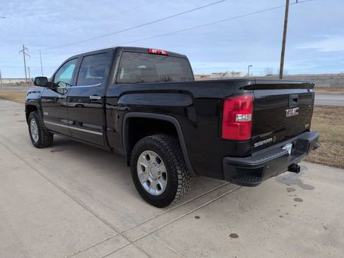 Used 2014 GMC Sierra 1500 SLE w/ All-Terrain Package image 3