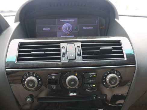 Used 2004 BMW 645Ci Convertible image 28