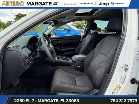 Used 2024 Honda Accord EX image 9