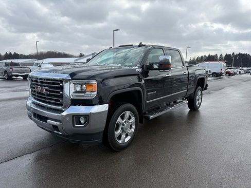 Used 2017 GMC Sierra 2500 SLT w/ Snow Plow Prep Package image 3
