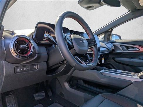 New 2026 Chevrolet Equinox EV RS image 9