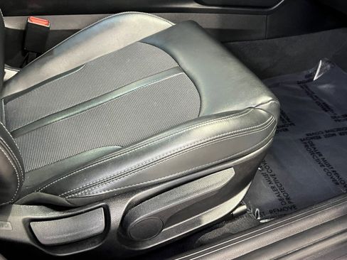 Used 2023 Kia K5 GT-Line image 13