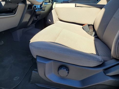Used 2022 Ford F250 XLT AWD/4WD image 28