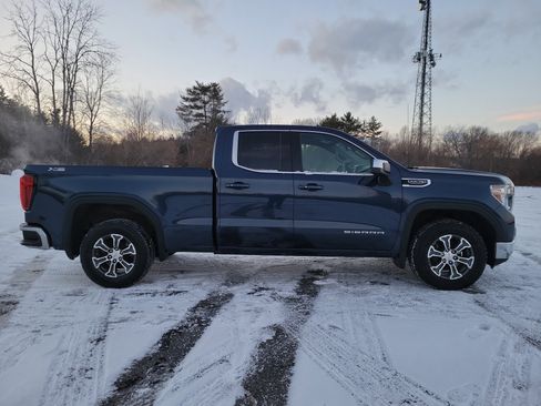Used 2021 GMC Sierra 1500 SLE w/ X31 Off-Road Package image 4
