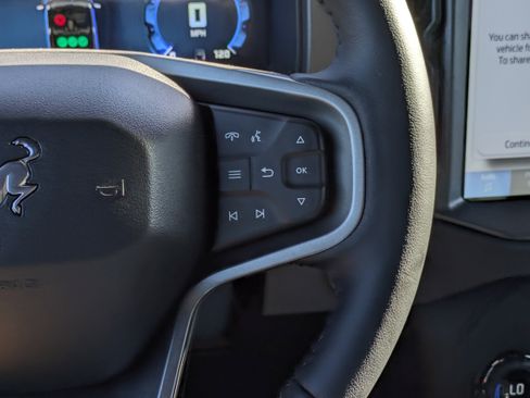 New 2025 Ford Bronco Badlands image 42