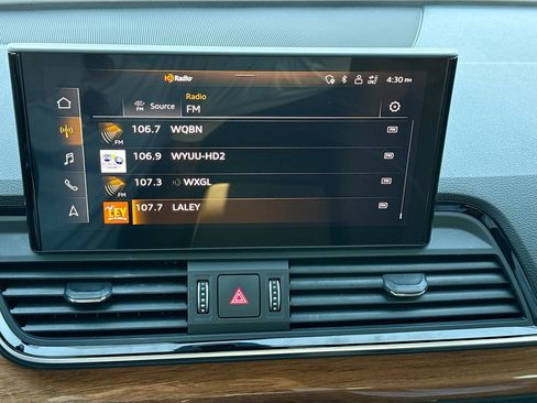 Used 2022 Audi Q5 2.0T Premium Plus image 31