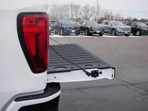 New 2026 GMC Sierra 1500 Elevation image 6