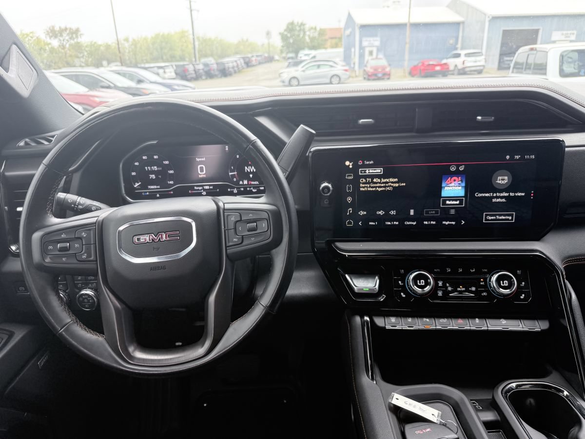 Used 2024 GMC Sierra 2500 AT4 w/ Max Trailering Package AWD/4WD image 11
