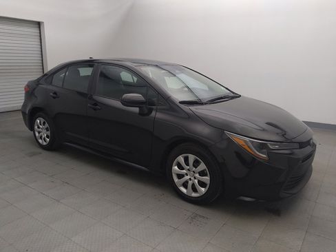 Used 2024 Toyota Corolla LE image 11