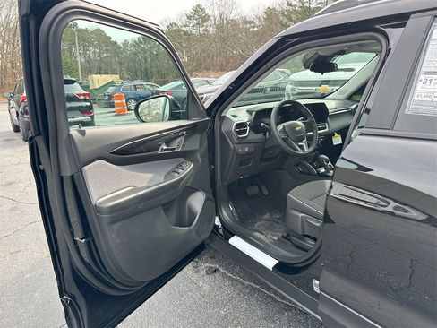 New 2026 Chevrolet TrailBlazer LT image 13