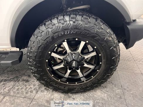 Used 2023 Ford Bronco Big Bend AWD/4WD image 17