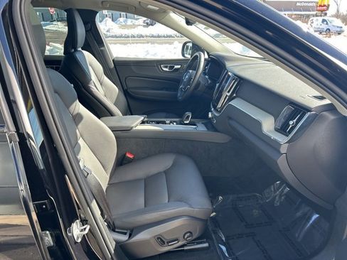 Certified 2025 Volvo XC60 B5 Plus image 13