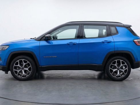 Used 2025 Jeep Compass Limited AWD/4WD image 5