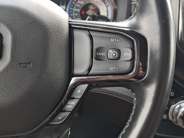 Used 2022 RAM 1500 Limited w/ Body Color Bumper Group AWD/4WD image 21