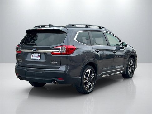 Used 2023 Subaru Ascent Limited w/ Technology Package image 5