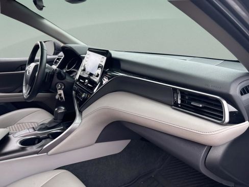 Used 2023 Toyota Camry SE image 35