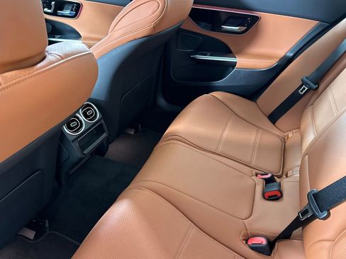 Certified 2025 Mercedes-Benz C 300 4MATIC Sedan image 15