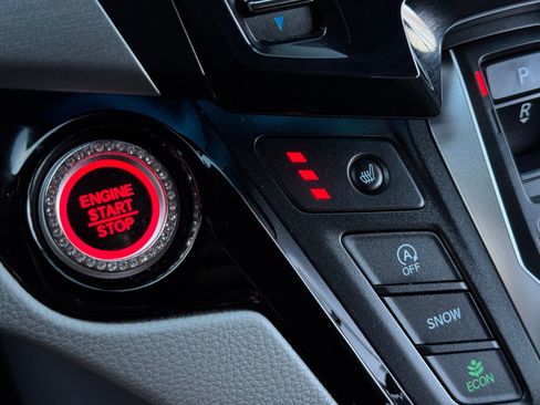 Certified 2024 Honda Odyssey Touring image 39