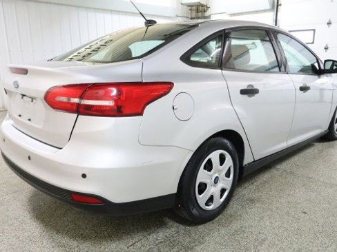 Used 2016 Ford Focus S image 6