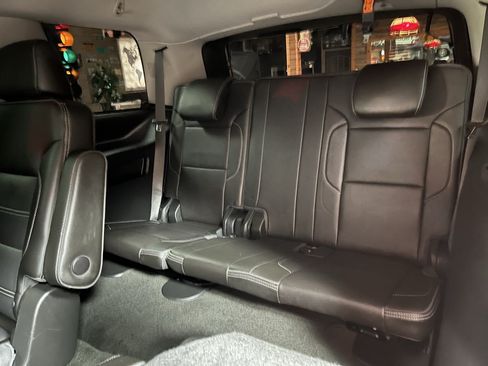 Used 2018 GMC Yukon Denali w/ Denali Ultimate Package AWD/4WD image 21