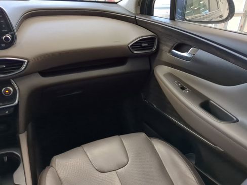 Certified 2020 Hyundai Santa Fe Limited image 17