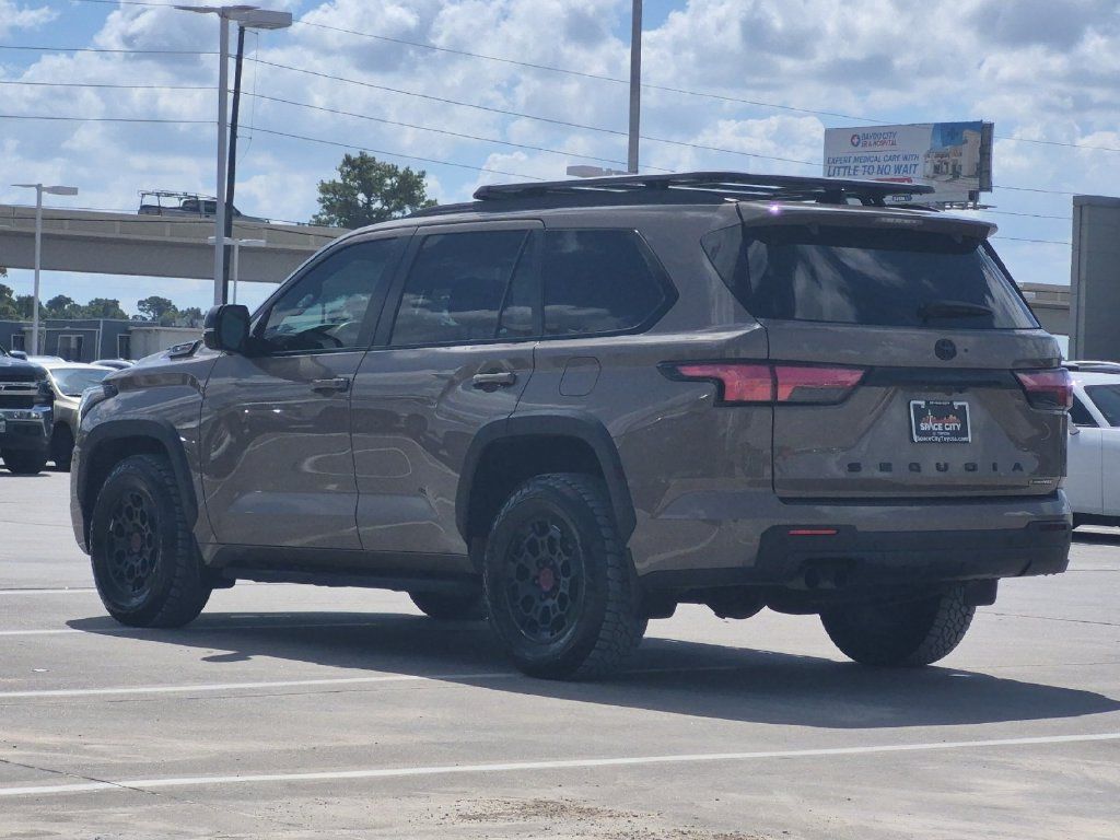 Used 2025 Toyota Sequoia TRD Pro AWD/4WD image 4