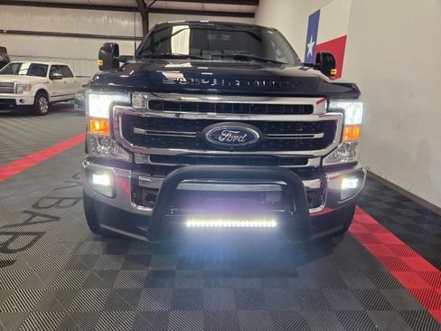 Used 2022 Ford F250 Lariat w/ Lariat Ultimate Package AWD/4WD image 21