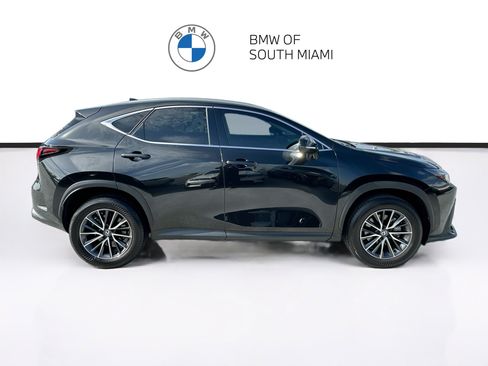 Used 2025 Lexus NX 250 FWD w/ Towing Package (2000 Lbs) image 8