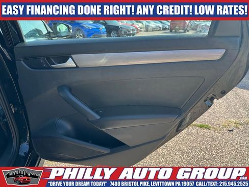 Used 2015 Volkswagen Passat 1.8T SE FWD image 15
