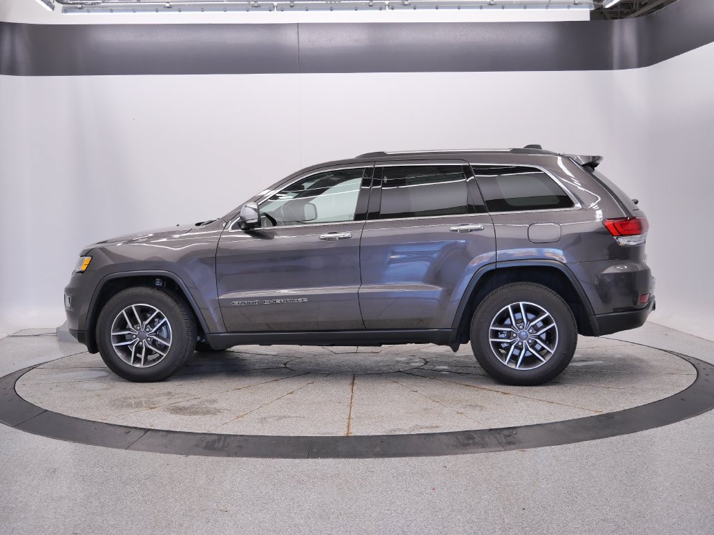 Certified 2020 Jeep Grand Cherokee Limited w/ Trailer Tow Group IV AWD/4WD image 2