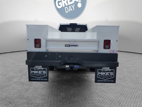 New 2026 RAM 3500 Tradesman w/ Chrome Appearance Group image 5