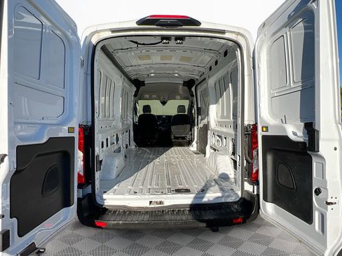 Used 2023 Ford Transit 250 Medium Roof RWD image 23