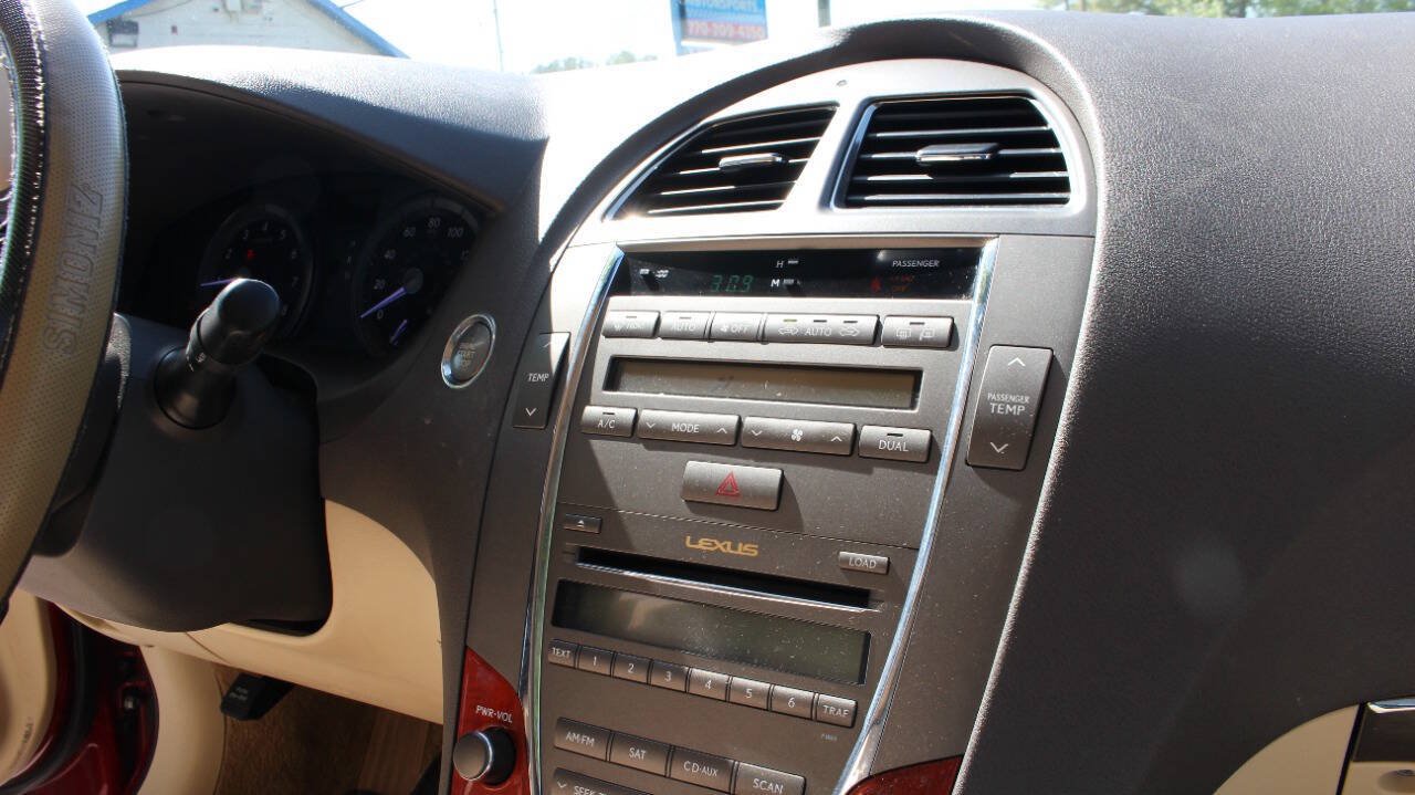 Used 2011 Lexus ES 350 FWD image 16