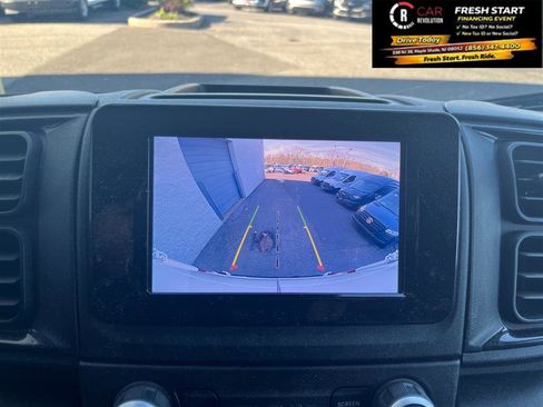 Used 2025 RAM ProMaster 2500 w/ Convenience Group image 16