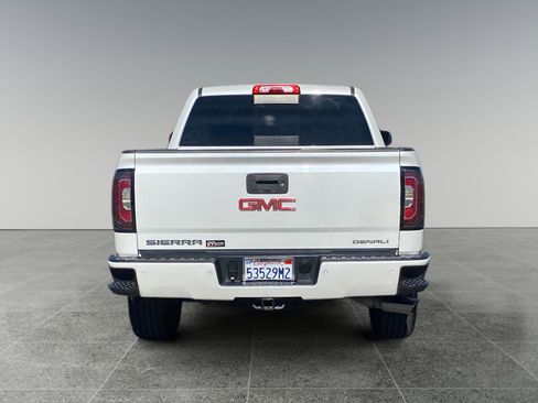Used 2018 GMC Sierra 1500 Denali image 4