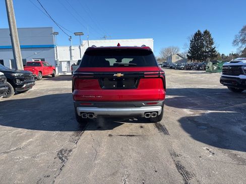 New 2026 Chevrolet Traverse LT w/ Sun and Wheel Package image 5