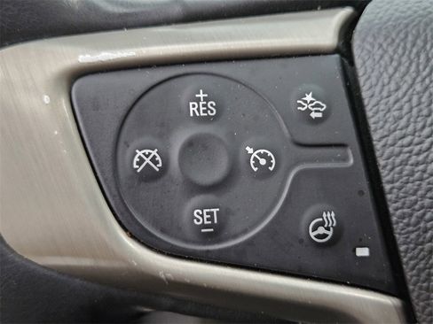 Used 2017 GMC Acadia Denali w/ Technology Package image 26