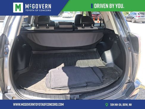 Used 2017 Toyota RAV4 Limited w/ Carpet Mat Package AWD/4WD image 5