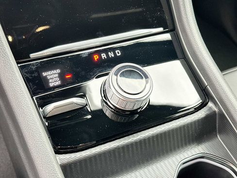 New 2025 Jeep Grand Cherokee L Limited w/ Black Appearance Package image 21