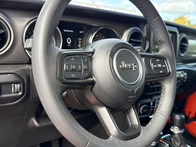 Used 2023 Jeep Wrangler Unlimited Sport AWD/4WD image 15