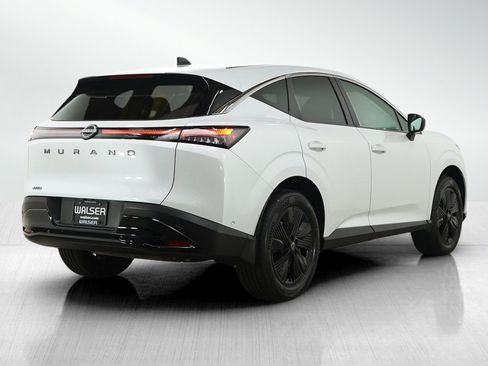 Used 2025 Nissan Murano SV AWD/4WD image 5