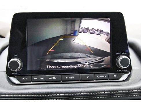 Certified 2022 Nissan Rogue SV image 21