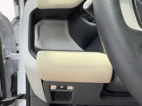 Used 2023 Land Rover Defender 130 S AWD/4WD image 39